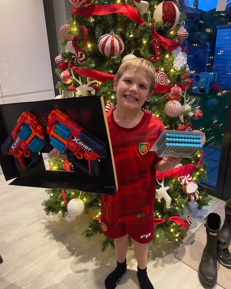 Christmas toy donation body 1